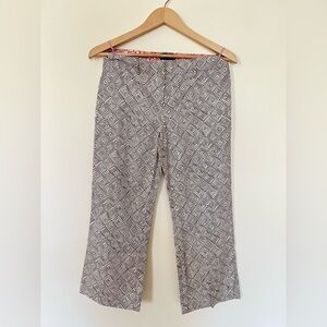 The Limited Women Cassidy Fit Capri Pants sz 4 Brown Straight Leg Culottes Geo